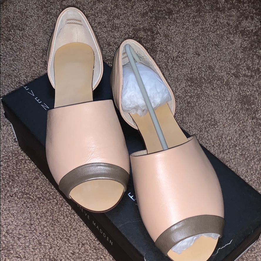 Brand New Steve Madden Flats